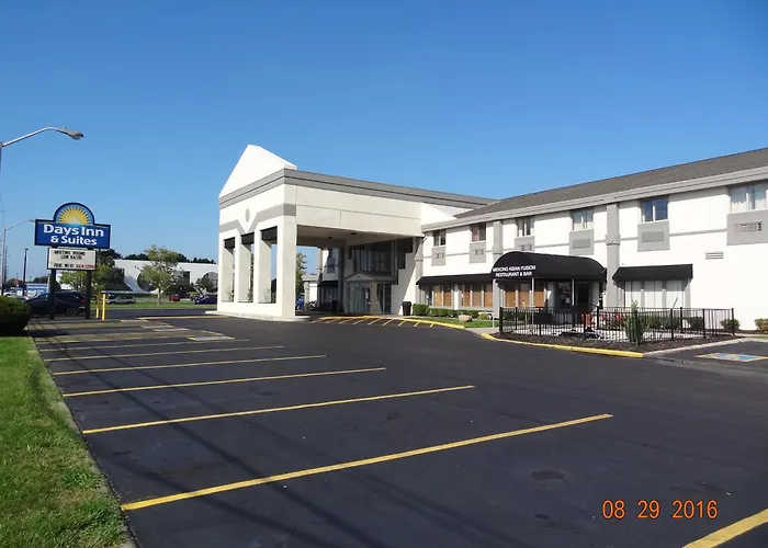 Days Inn By Wyndham Columbus East Airport